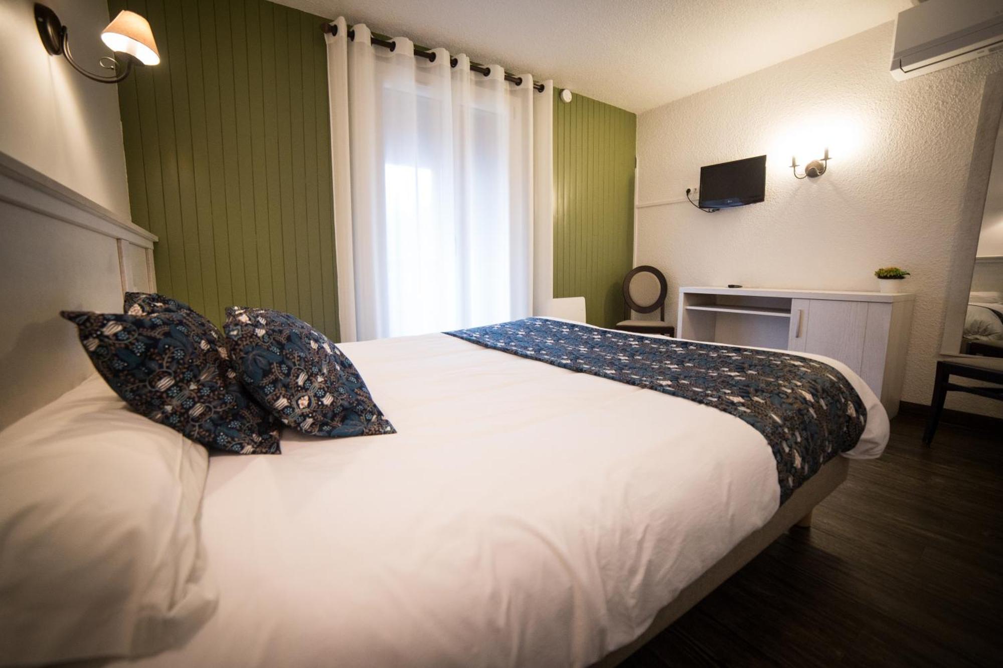 Hotel Le Catinat Fleuri Guillestre Zewnętrze zdjęcie