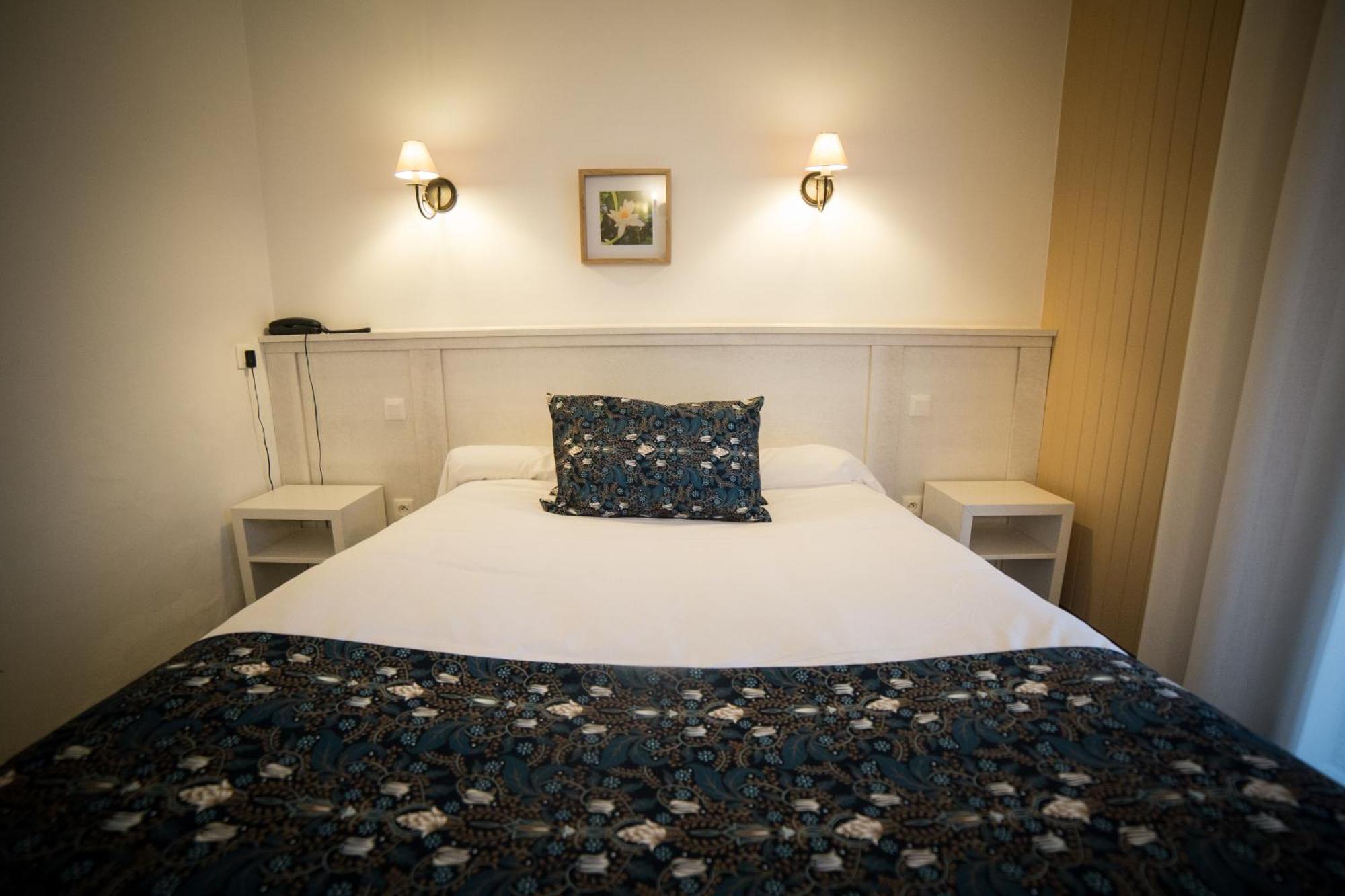 Hotel Le Catinat Fleuri Guillestre Zewnętrze zdjęcie